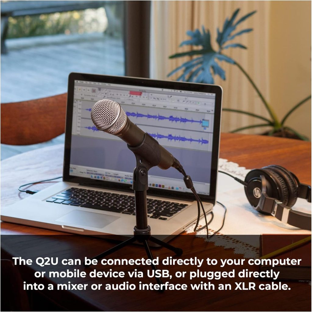 SAMSON Q2U USB/XLR Dynamic Microphone Recording and Podcasting Pack