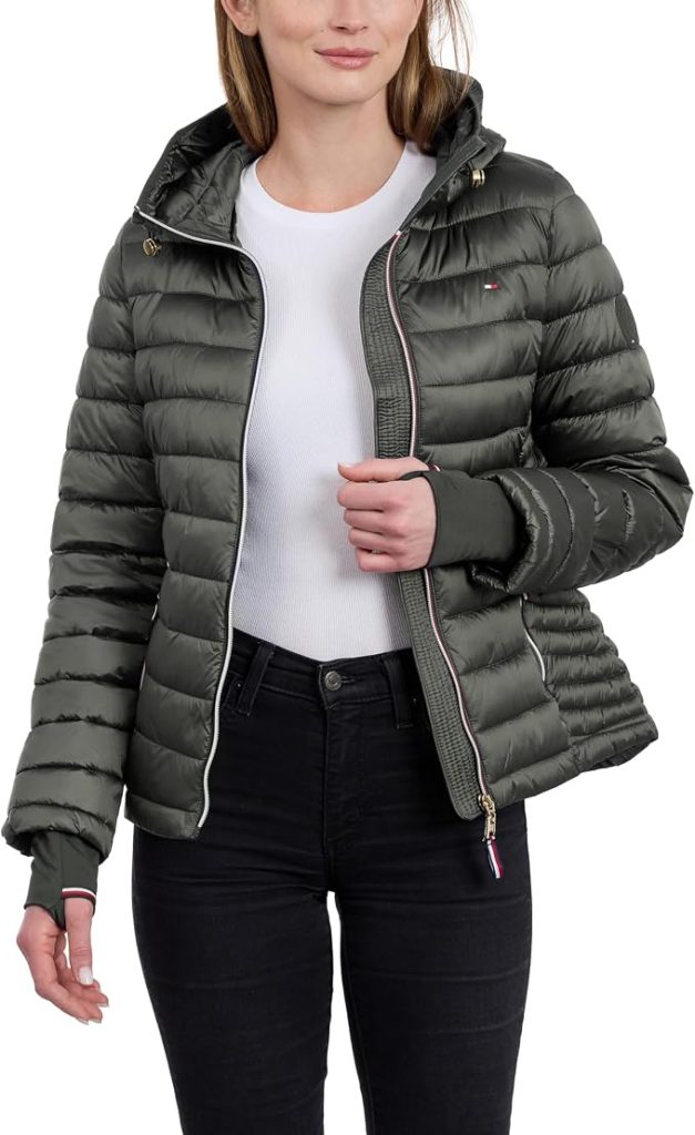 Amazon Essentials Women's Packable Puffer women jacket